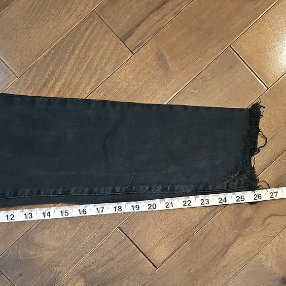 Agolde Distressed Chewed Hemline Toni Jeans, Mid-Rise, Black, Size 25 - Picture 6 of 9